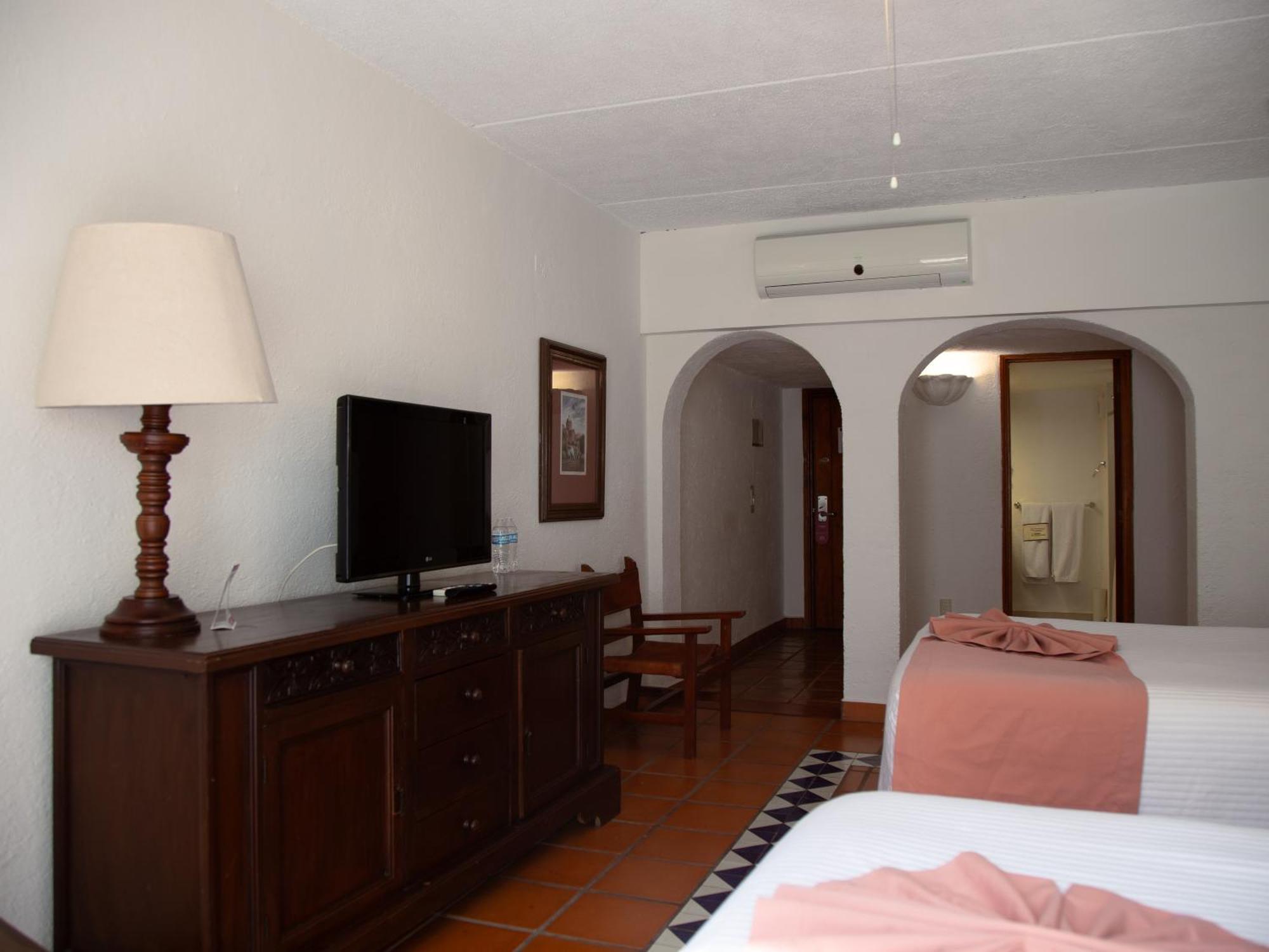 Mision Guanajuato Hotel Exterior photo