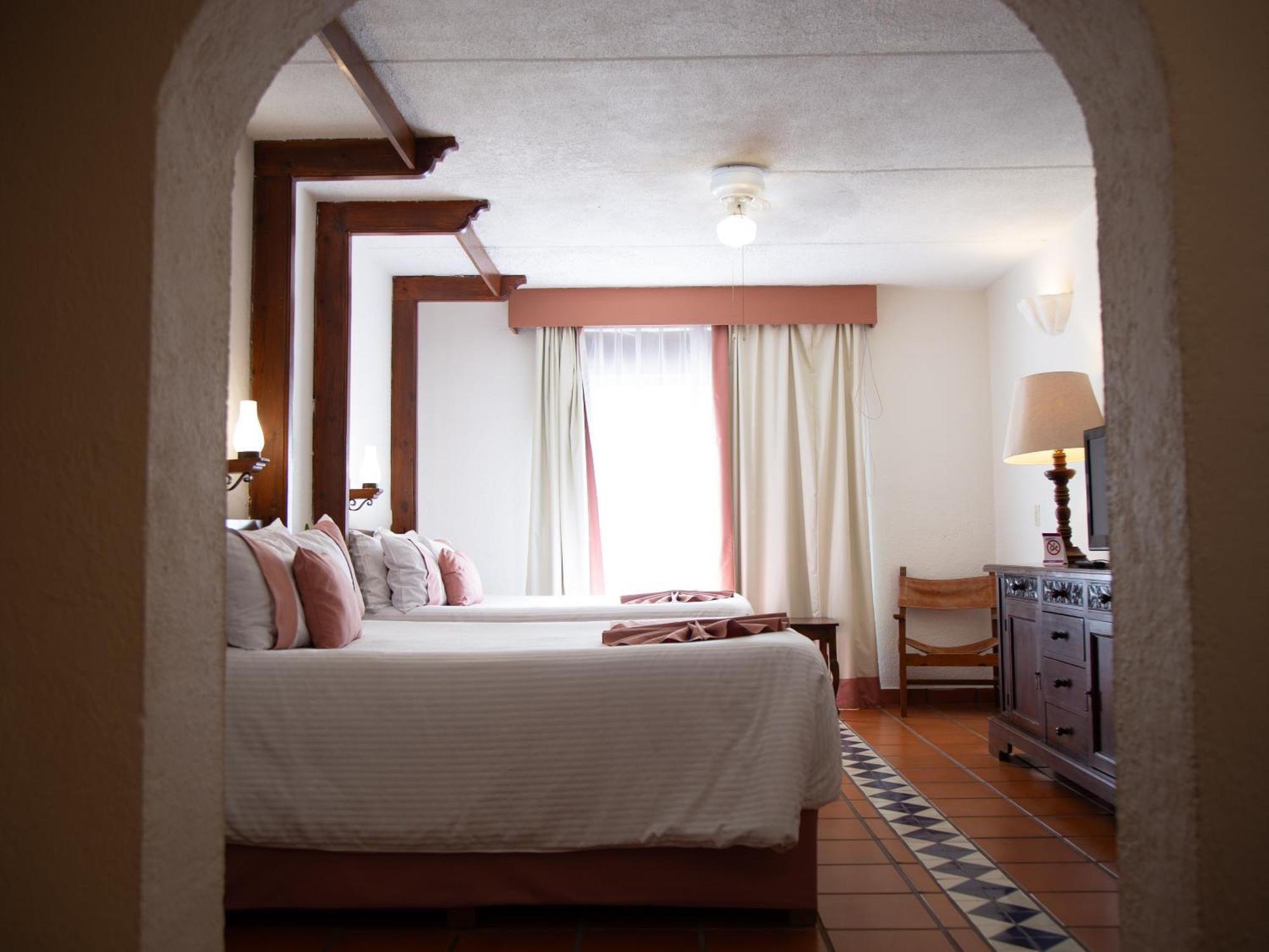 Mision Guanajuato Hotel Exterior photo